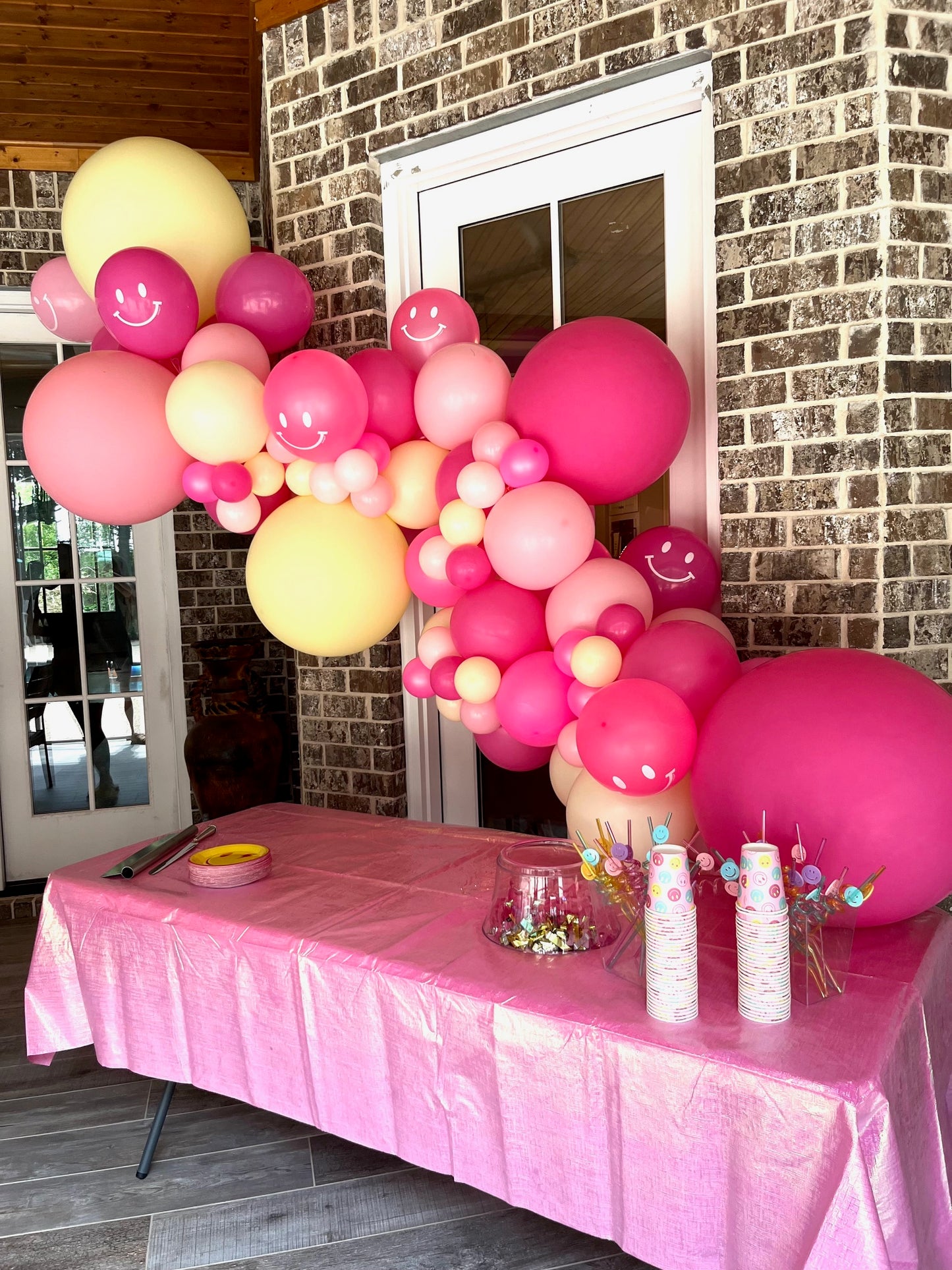 Balloon Garlands per Balloon Bunch